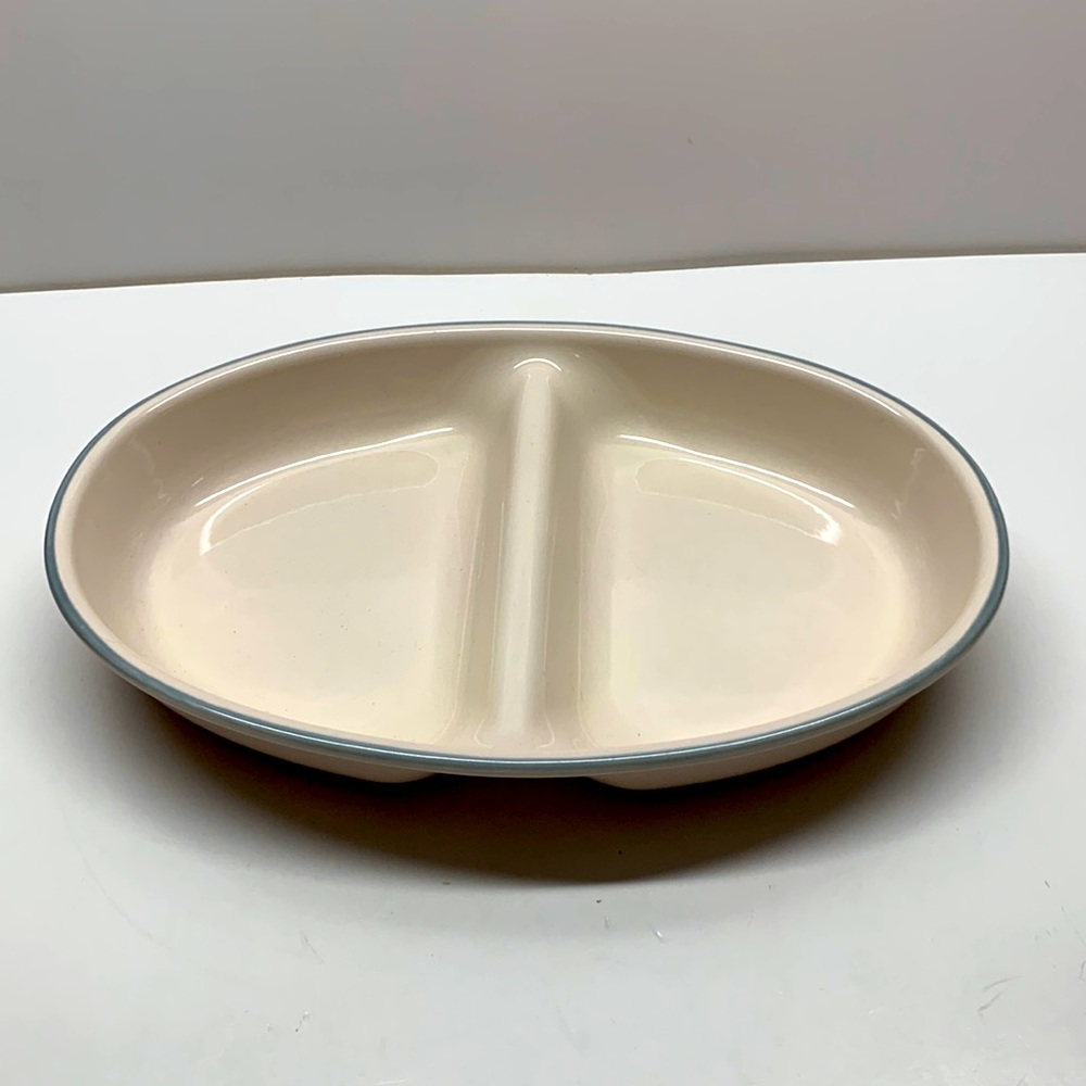 Pfaltzgraff Juniper Divided dish stoneware